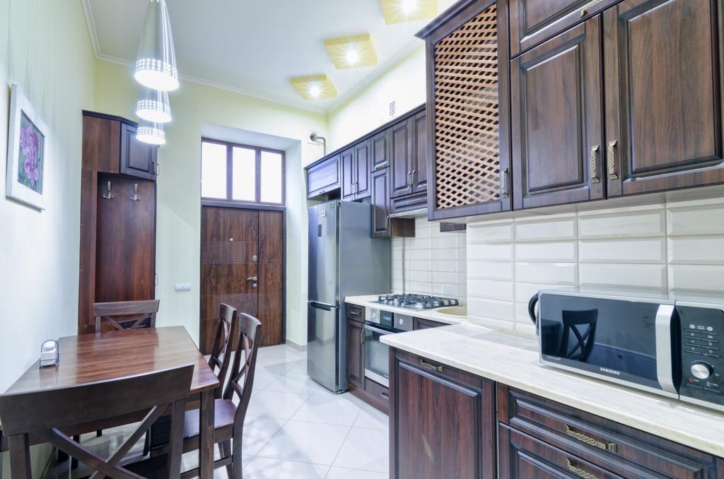 Apartment Grebinky 9 Lviv Exterior photo